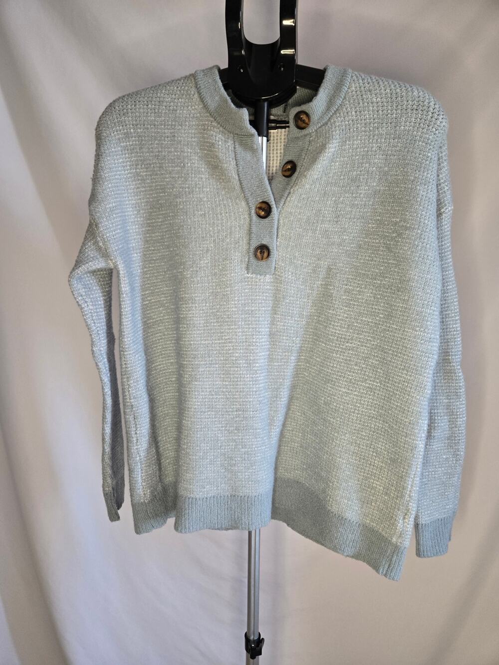 Pulse Sage Green Henley Crewneck Sweater with Button Placket – Size M
